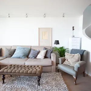 Apartment Royal Ascot, Ostende